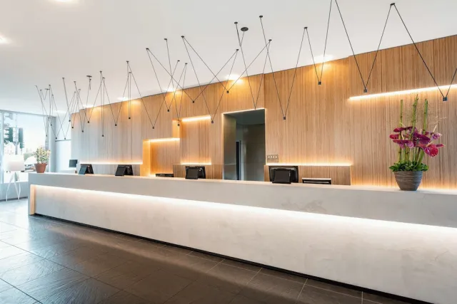 Bilder från hotellet NH Düsseldorf City-Nord - nummer 1 av 10