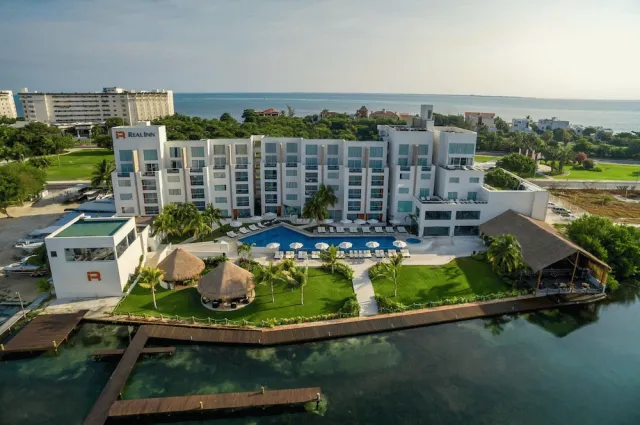 Bilder från hotellet Real Inn Cancún - nummer 1 av 33