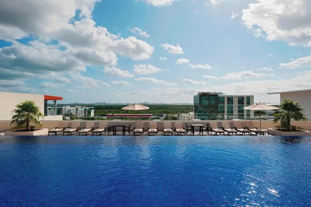 Bilder från hotellet Four Points by Sheraton Cancun Centro - nummer 1 av 58