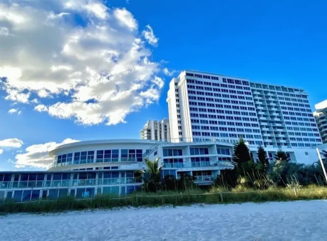 Bilder från hotellet Large Ocean front Penthouse - nummer 1 av 27