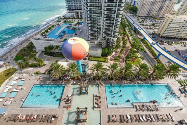 Bilder från hotellet Luxury condominium with great ocean view - nummer 1 av 34
