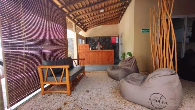 Bilder från hotellet The Garden Lodge Pereybere - Piscine - nummer 1 av 15