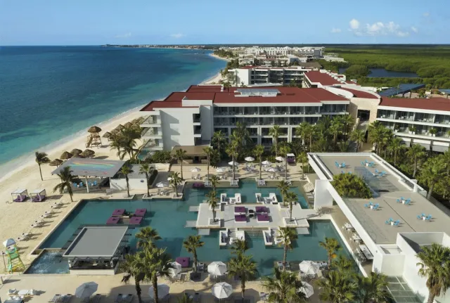 Bilder från hotellet Breathless Riviera Cancun Resort & Spa - Adults Only - - nummer 1 av 73