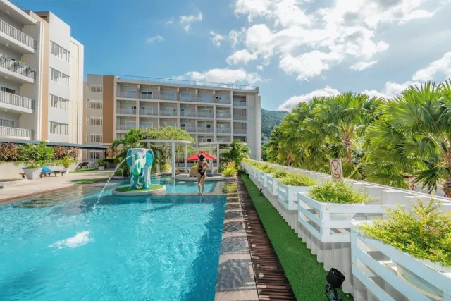 Bilder från hotellet Ramada by Wyndham Phuket Deevana Patong - nummer 1 av 100