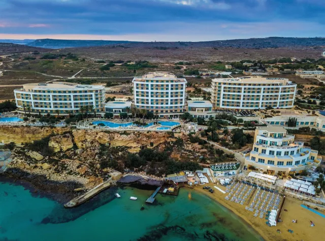Bilder från hotellet Radisson Blu Resort & Spa Golden Sands - nummer 1 av 10