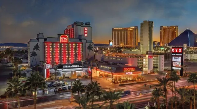 Bilder från hotellet OYO Hotel and Casino Las Vegas - nummer 1 av 49
