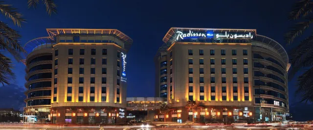 Bilder från hotellet Radisson Blu Hotel, Dubai Media City - nummer 1 av 90