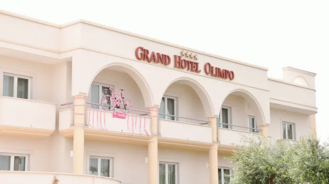 Bilder från hotellet Grand Hotel Olimpo - nummer 1 av 67