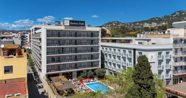 Bilder från hotellet AQUA Hotel Bertran Park - nummer 1 av 66