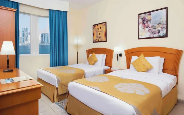 Bilder från hotellet Golden Tulip Sharjah - nummer 1 av 10