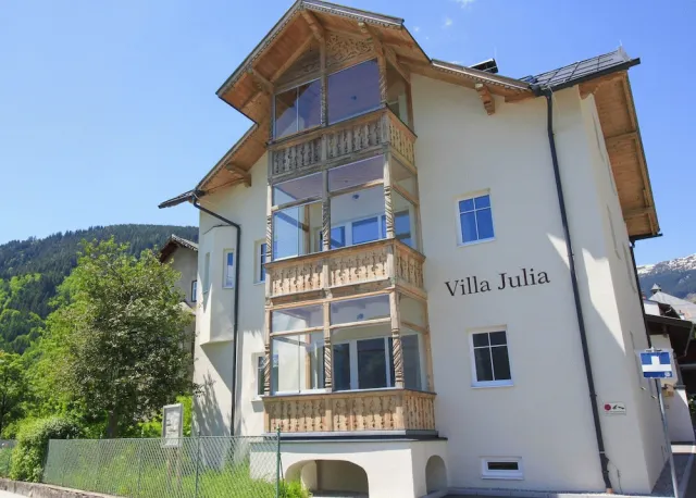 Bilder från hotellet Central Lake View Suites Villa Julia by we rent - nummer 1 av 45