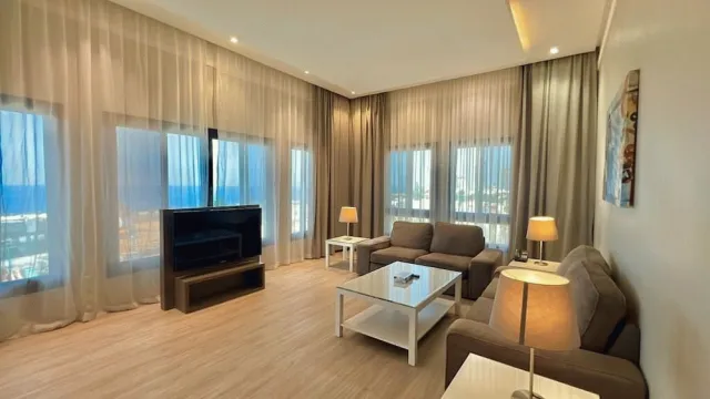 Bilder från hotellet loren serviced Apartment Corniche - nummer 1 av 38