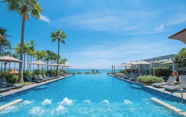 Bilder från hotellet Holiday Inn Pattaya, an IHG Hotel - nummer 1 av 100