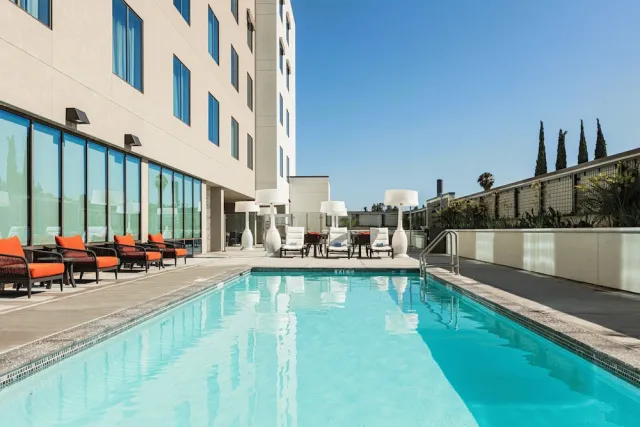Bilder från hotellet Courtyard by Marriott Los Angeles Monterey Park - nummer 1 av 43