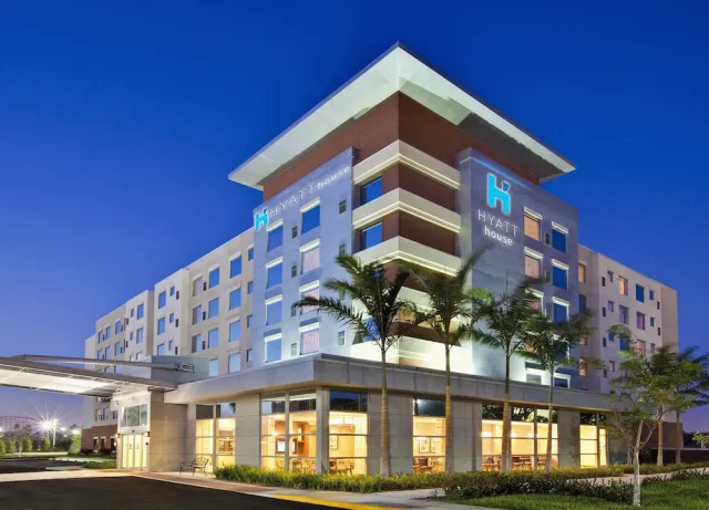 Bilder från hotellet HYATT house Fort Lauderdale Airport & Cruise Port - nummer 1 av 46