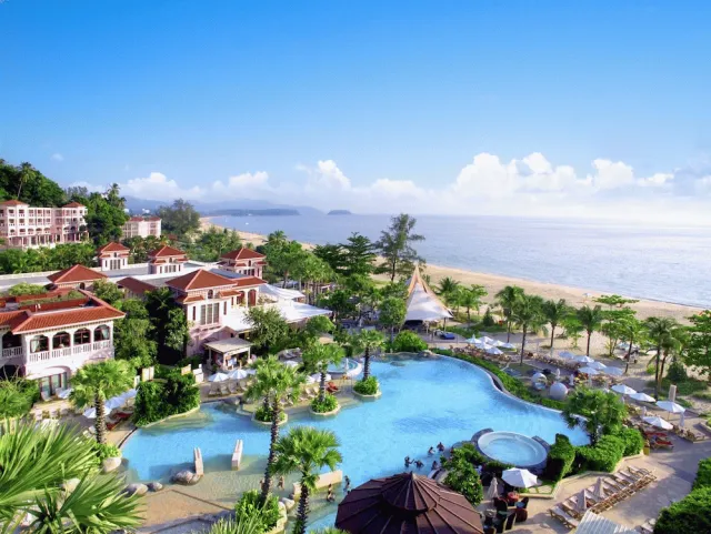 Bilder från hotellet Centara Grand Beach Resort Phuket - nummer 1 av 100