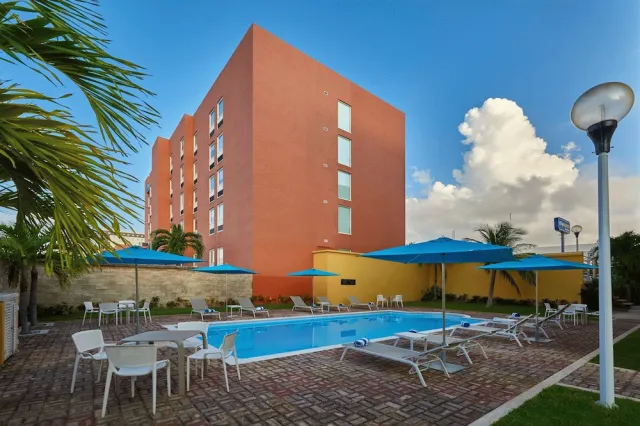 Bilder från hotellet City Express Junior by Marriott Cancun - nummer 1 av 50
