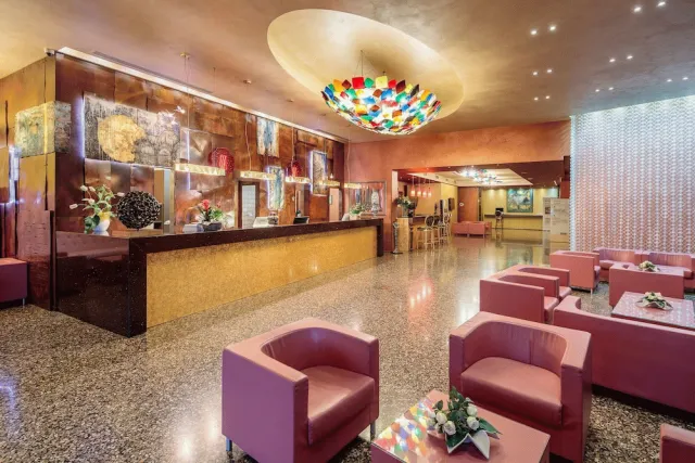 Bilder från hotellet Base Hotel - nummer 1 av 23