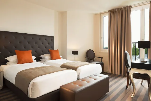 Bilder från hotellet Executive Hotel Paris Gennevilliers - nummer 1 av 32