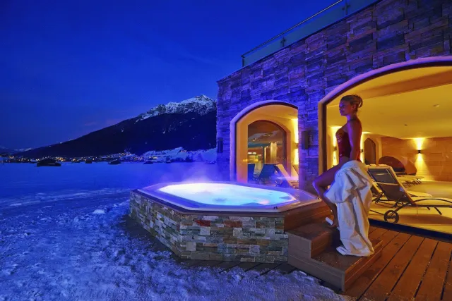 Bilder från hotellet Alpeiner Nature Resort Tirol - nummer 1 av 53
