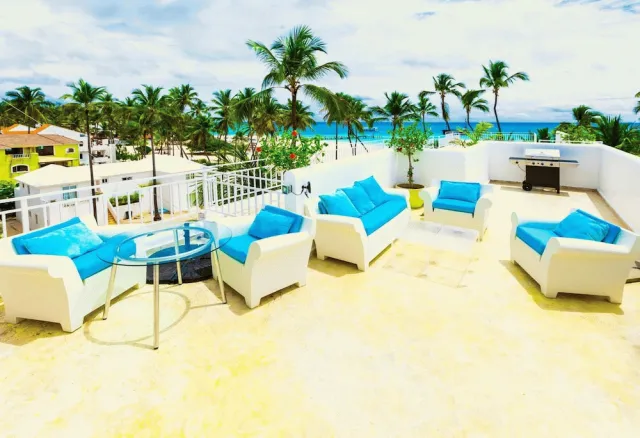 Bilder från hotellet Punta Cana Beachfront Apartment With BBQ Private Terrace - nummer 1 av 34