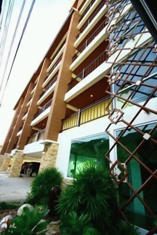 Bilder från hotellet The Icon Place at Nurn Plub Wan - nummer 1 av 9