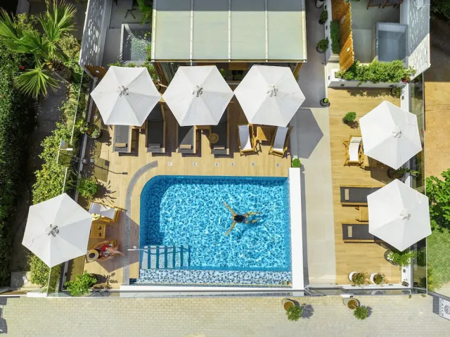 Bilder från hotellet Calla Luxury Seafront Suites - nummer 1 av 54