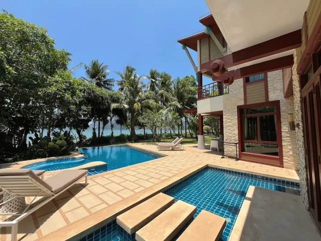 Bilder från hotellet Amatapura Beach Villa 12 - nummer 1 av 31
