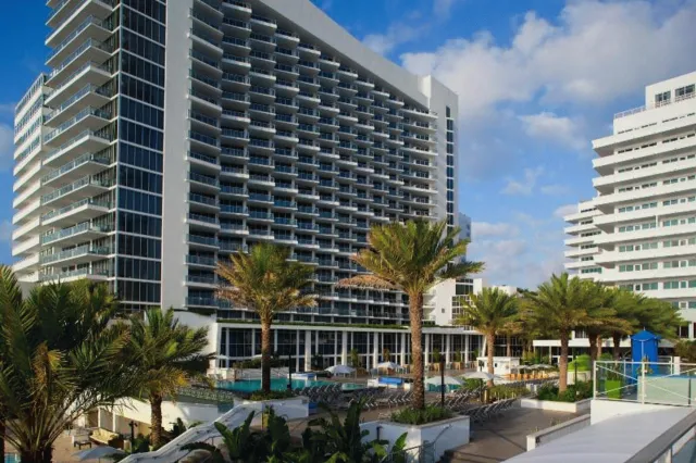 Bilder från hotellet Eden Roc Miami Beach - nummer 1 av 125