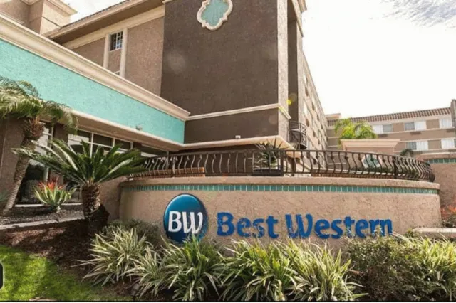 Bilder från hotellet Best Western Inn & Suites San Diego-Zoo/SeaWorld - nummer 1 av 108