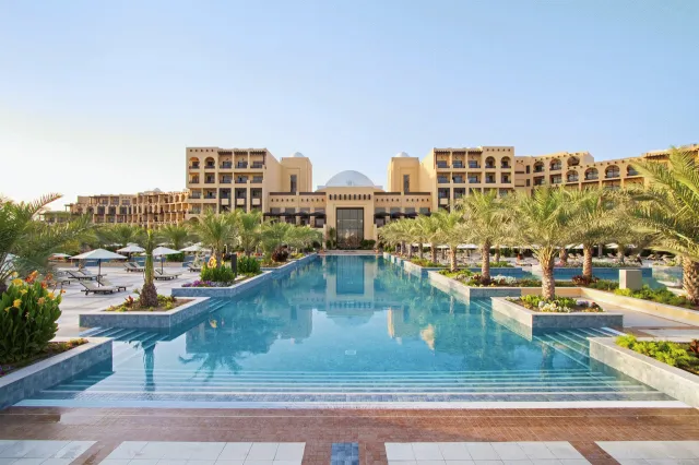 Bilder från hotellet Hilton Ras al Khaimah Beach Resort - nummer 1 av 31