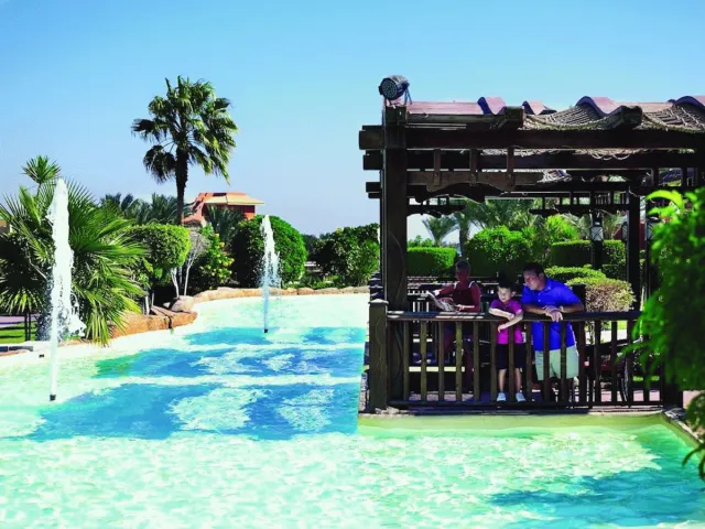 Bilder från hotellet Coral Sea Holiday Resort & Aqua Park - nummer 1 av 10