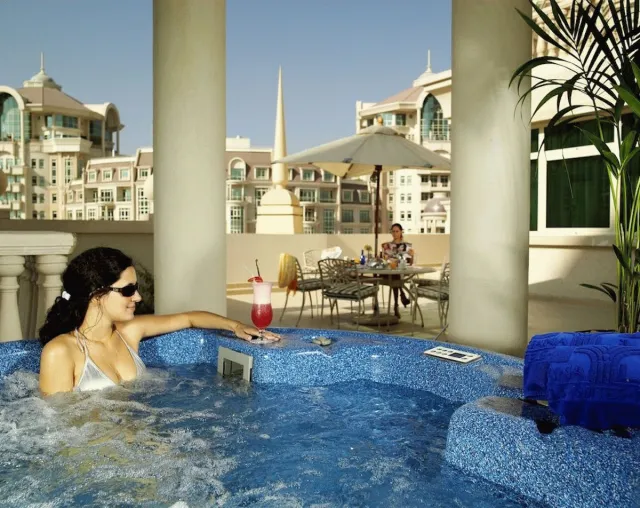Bilder från hotellet Swissôtel Al Murooj Dubai - nummer 1 av 10