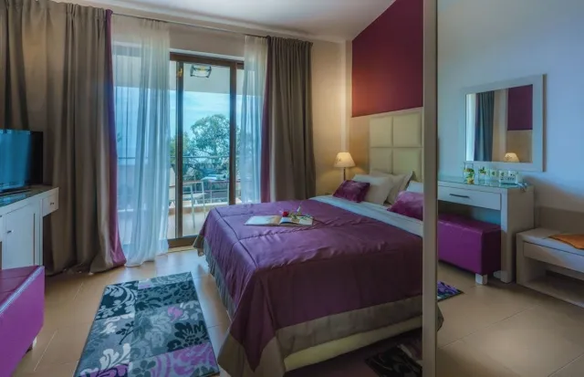 Bilder från hotellet Greek Pride Cronwell Rahoni - nummer 1 av 10