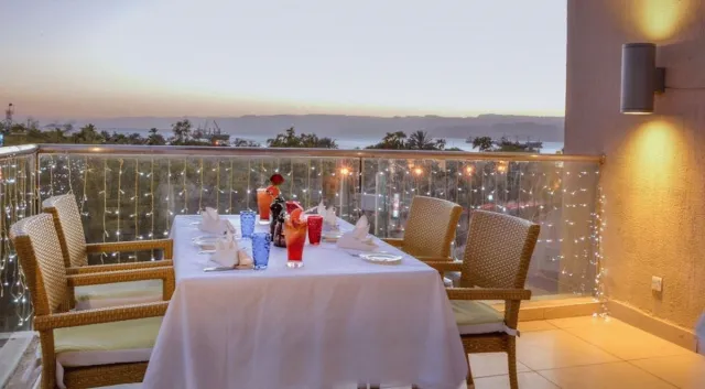 Bilder från hotellet DoubleTree by Hilton Hotel Aqaba - nummer 1 av 10