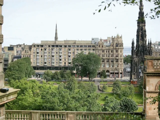 Bilder från hotellet Mercure Edinburgh City Princes Street Hotel - nummer 1 av 10