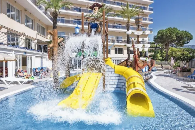 Bilder från hotellet Oasis Park Splash - nummer 1 av 10