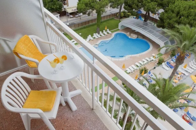 Bilder från hotellet GHT Oasis Park & Spa - nummer 1 av 10
