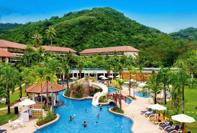 Bilder från hotellet Centara Karon Resort Phuket - nummer 1 av 22