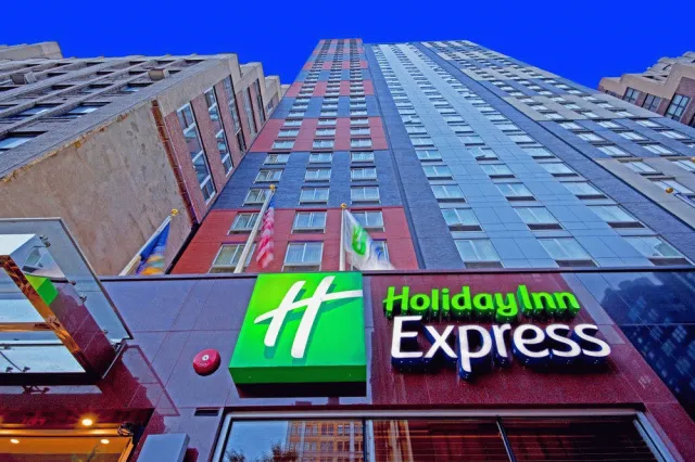 Bilder från hotellet Holiday Inn Express New York City Times Square - nummer 1 av 30