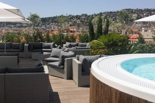Bilder från hotellet Hôtel & Appartements Monsigny - nummer 1 av 5