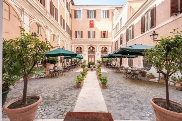 Bilder från hotellet Relais Hotel Antico Palazzo Rospigliosi - nummer 1 av 11