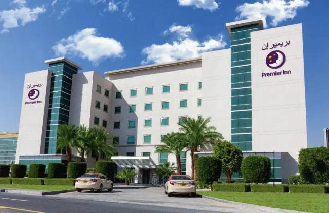 Bilder från hotellet Premier Inn Dubai Investments Park - nummer 1 av 7