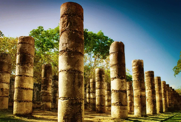 "De tusen pelarna" var viktiga religiösa byggnadsverk för Mayafolket  